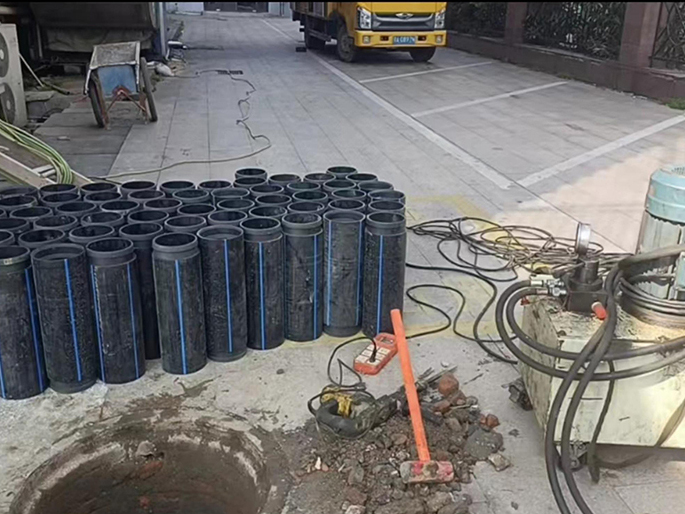 大埔PE置换管厂家 DN315置换管 非开挖管短管置换